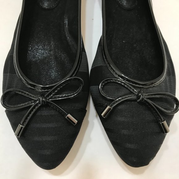 J Renee’ Satin Striped Bow Adorned Flat - Picture 2 of 6